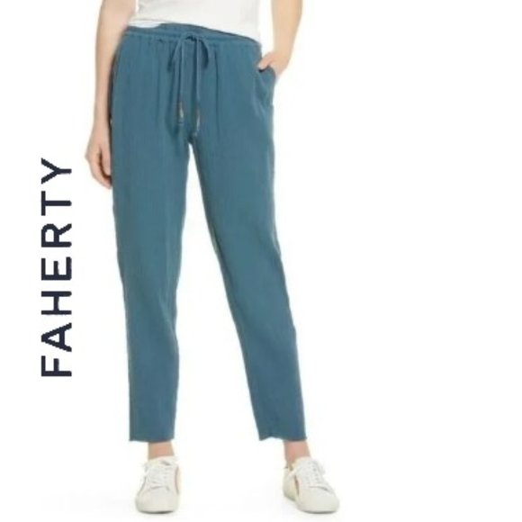 FAHERTY Organic COTTON TOPANGA Chambray Stormy Seas Drawstring Crop Pant! - Picture 1 of 3